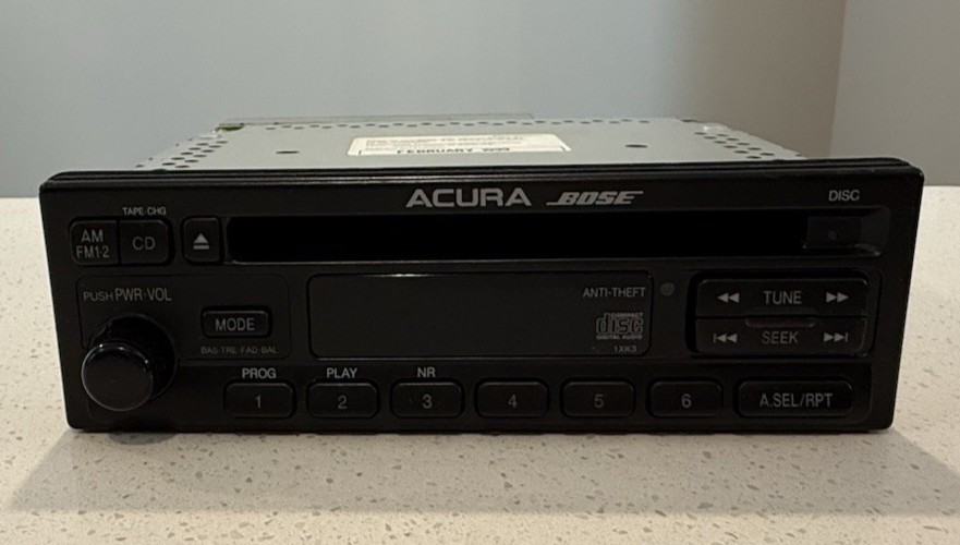 UNTESTED AS IS FOR PARTS Acura Bose Car CD Radio 39100-SS8-A010 Manufactured ’99