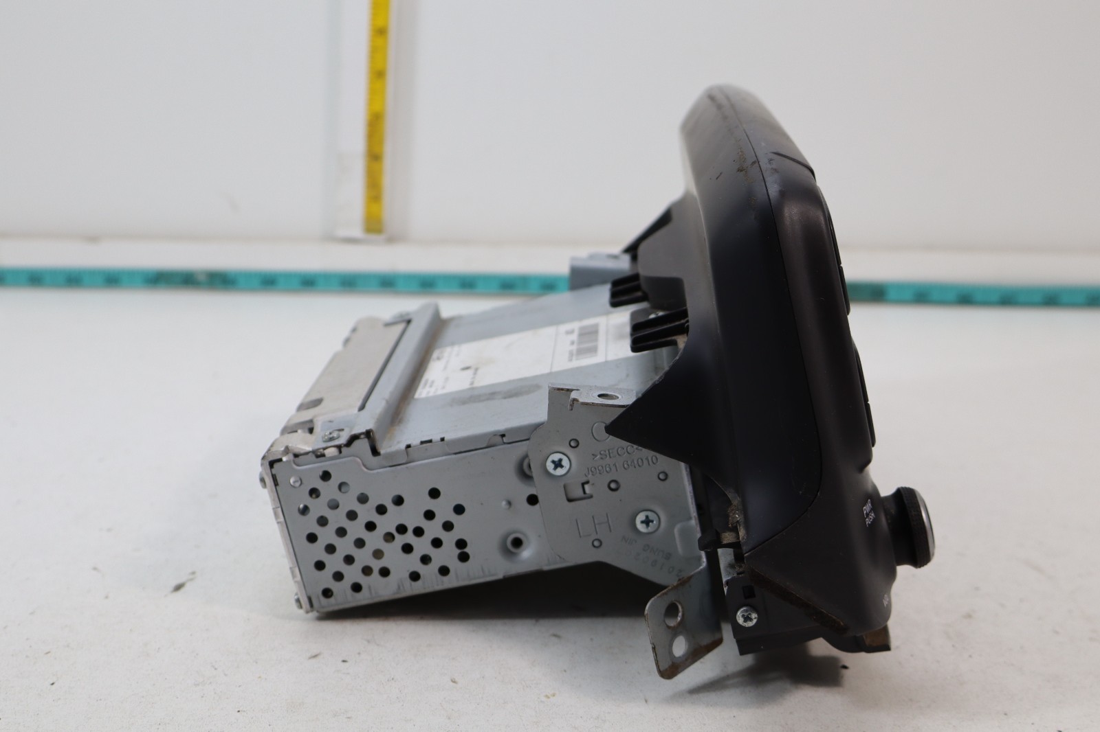 2018-2021 Hyundai Kona Radio Media Information Display Screen 96160J9020TMT OEM