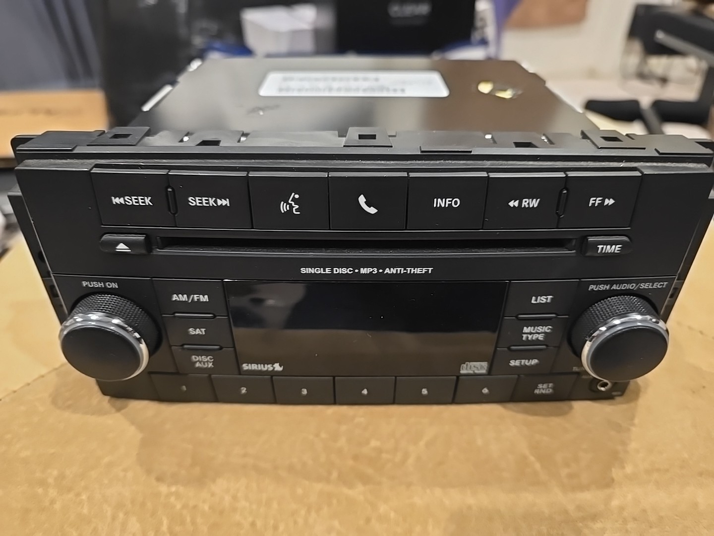OEM Chrysler Dodge Jeep AM FM CD Player Sirius Satellite Radio Aux RES