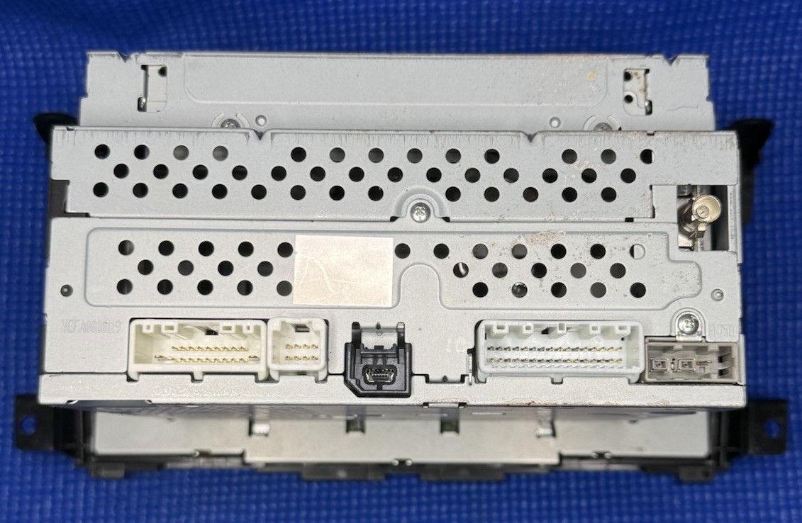 Nissan Audio Radio AM FM CD Player Info Screen Unit 28185 3TA1B OE 2013 2015