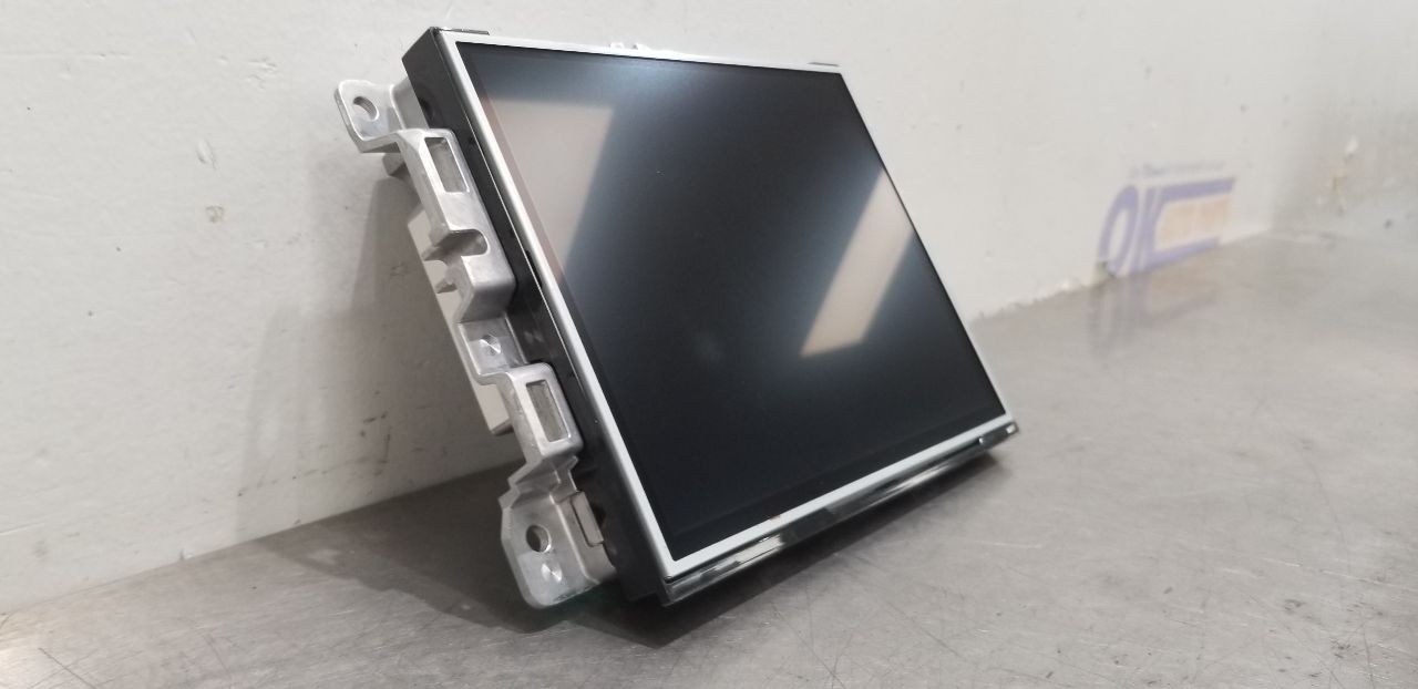 23 DODGE RAM 3500 RADIO AUDIO RECEIVER WITH DISPLAY 68629321AA