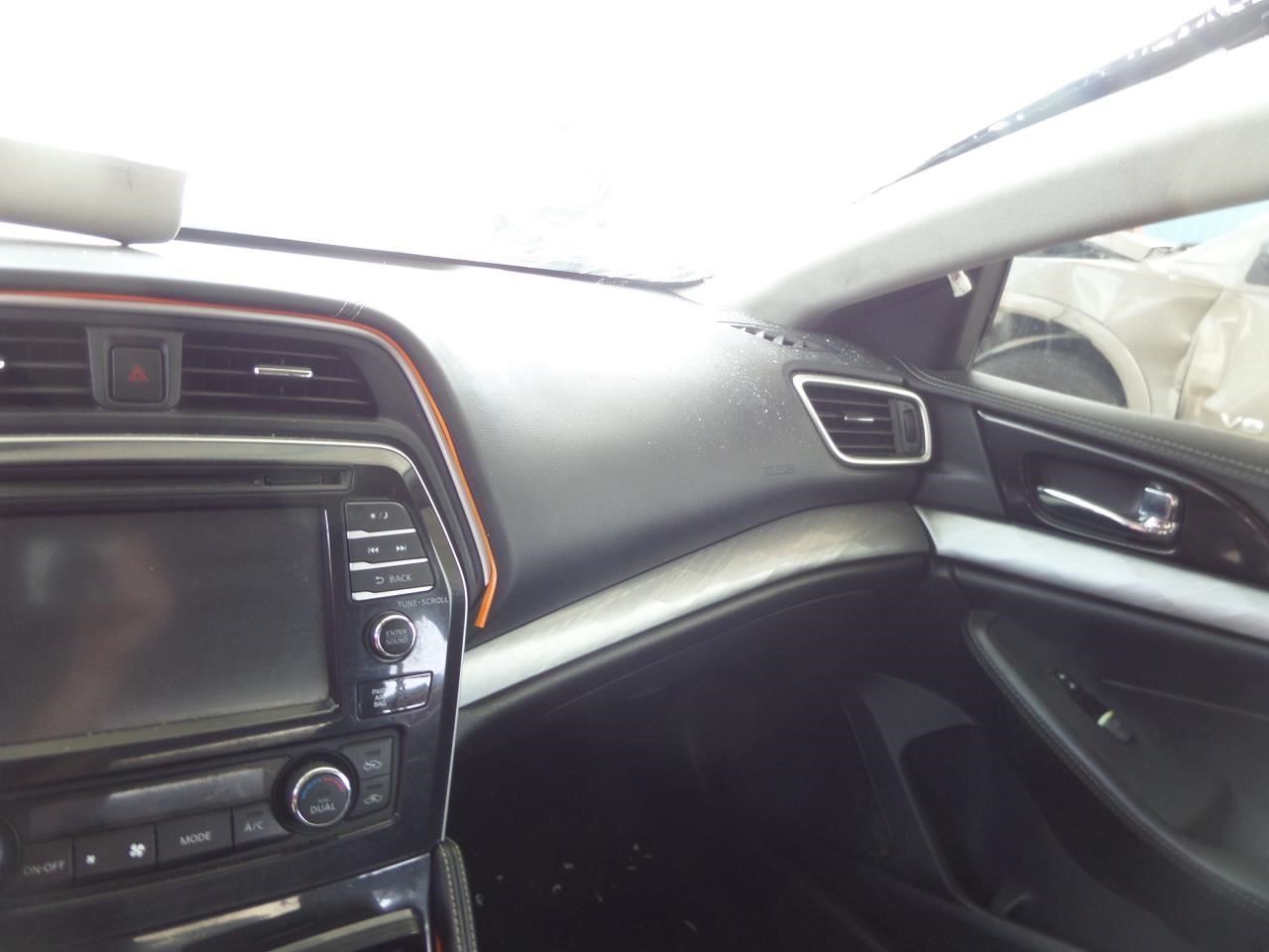 Audio Equipment Radio Display And Receiver Fits 18 MAXIMA 203996