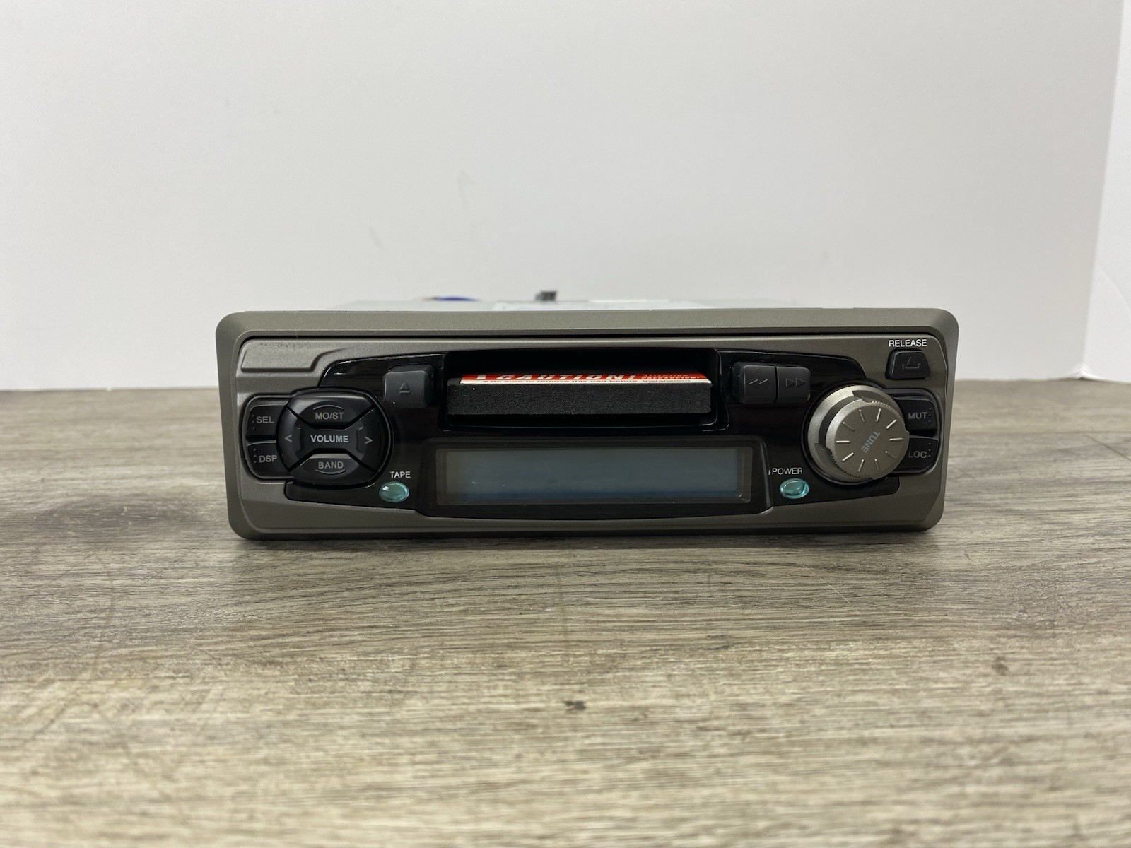 Boss AVA-9021 Automotive AM/FM Radio with Cassette Player – Detachable Face