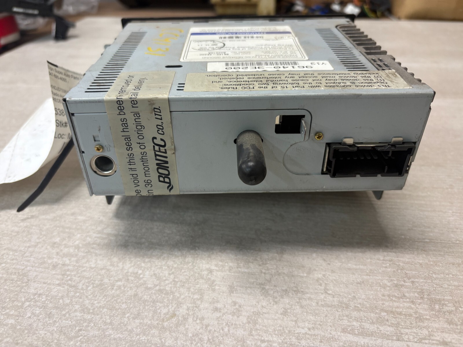 OEM Hyundai Mobis A02016A 96140-3E200 AM/FM Radio CD Player for 2003 Kia Sorento