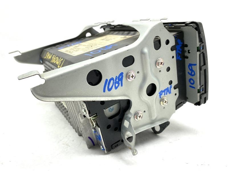 Radio AM-FM-CD ID 16860 86120-AA160 Fits 2005-2006 Toyota Camry LE 28008