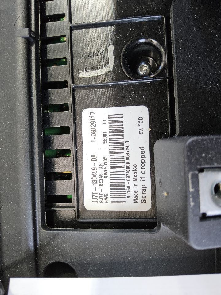 17-19 Lincoln MKC Radio Control Panel w/o Cooled Seats w/Auto Engine Stop/Start