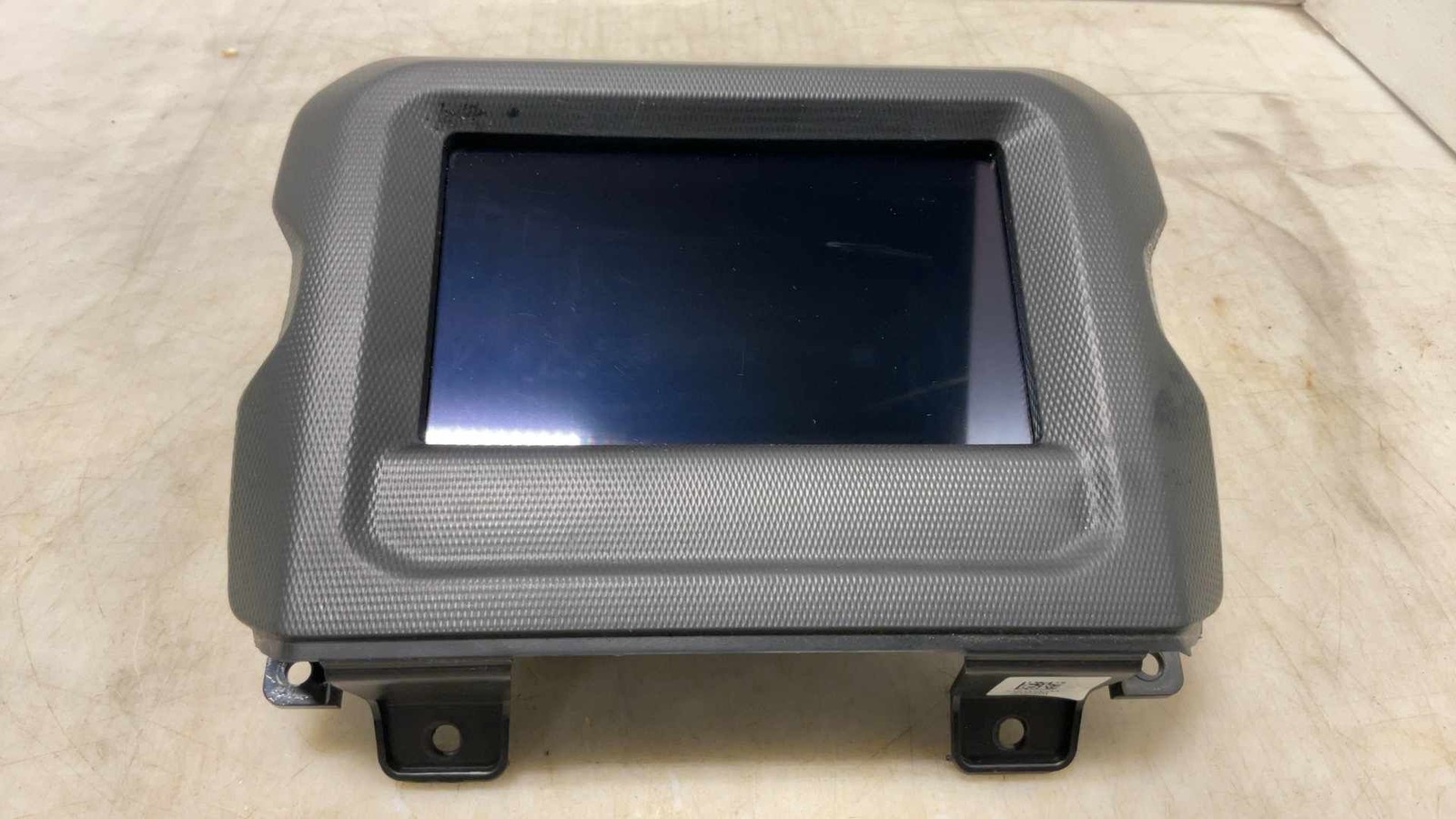 Jeep Wrangler JL OEM 7 in Touchscreen Radio w Trim Panel 68575691 2023 150754