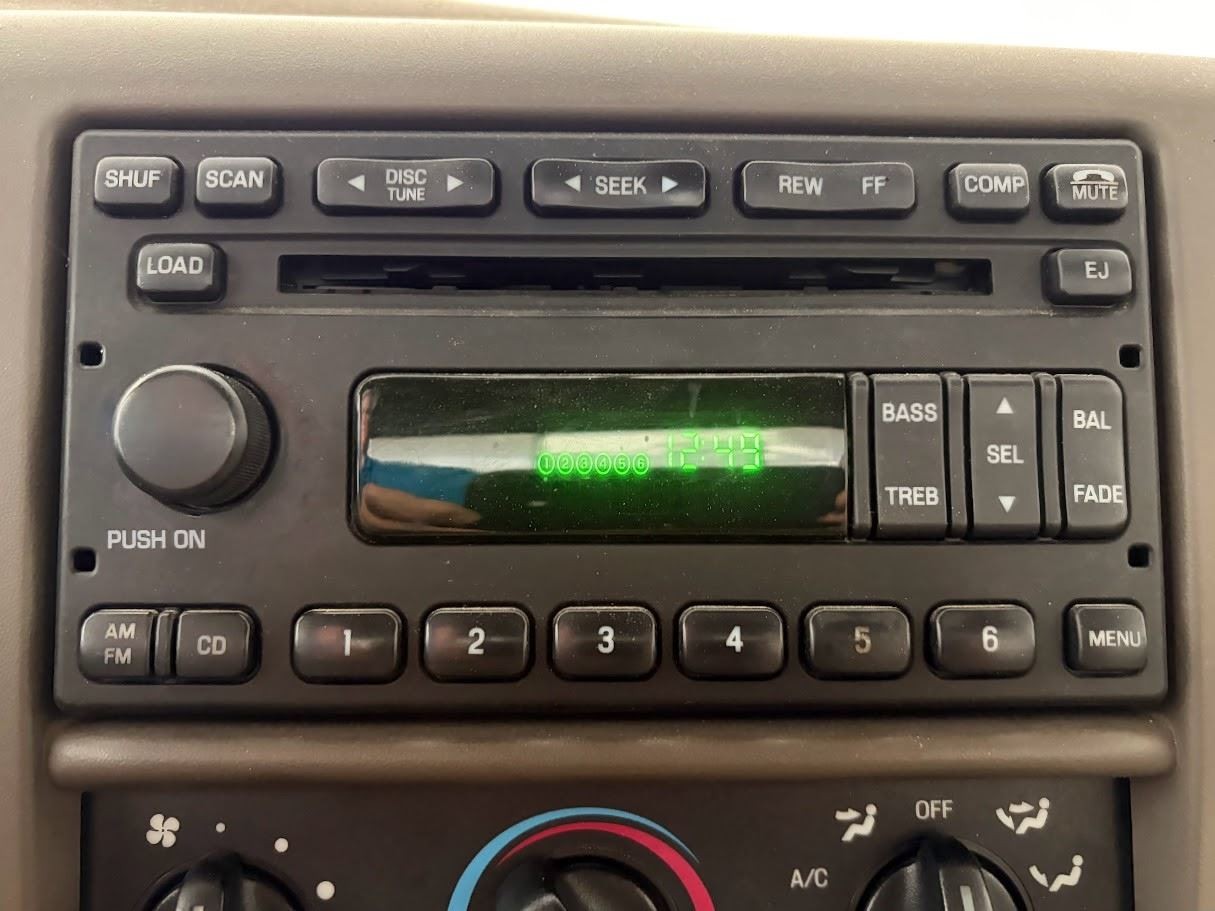 Radio Player Radio VIN 1 8th Digit Am-fm-cd Fits 03-05 ESCAPE 1159740