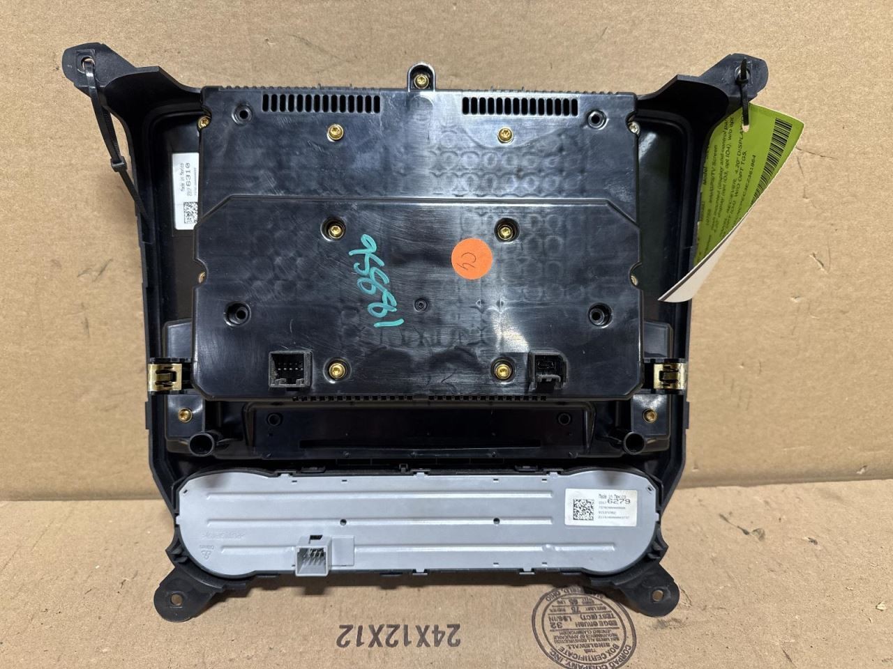 2014 Chevrolet Silverado 1500 Radio Control Panel OEM