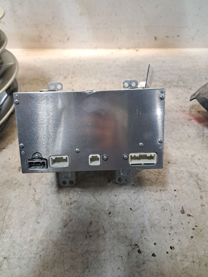 2015 Rogueold Stereo Radio Radio/Receiver Sku#4276910