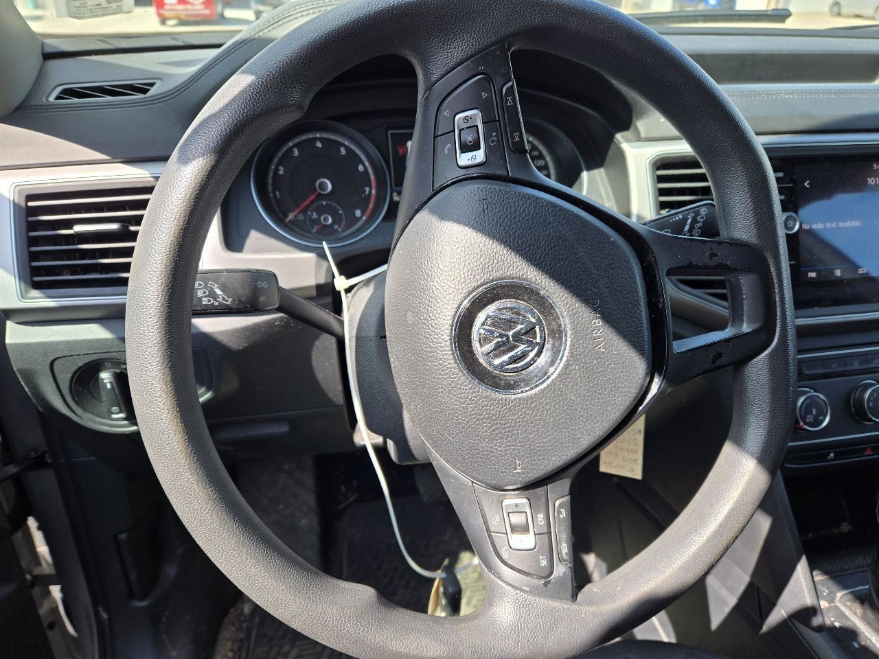 2018-2019 Volkswagen Atlas Radio Receiver Glove Box Mounted ID 3Q0035878B