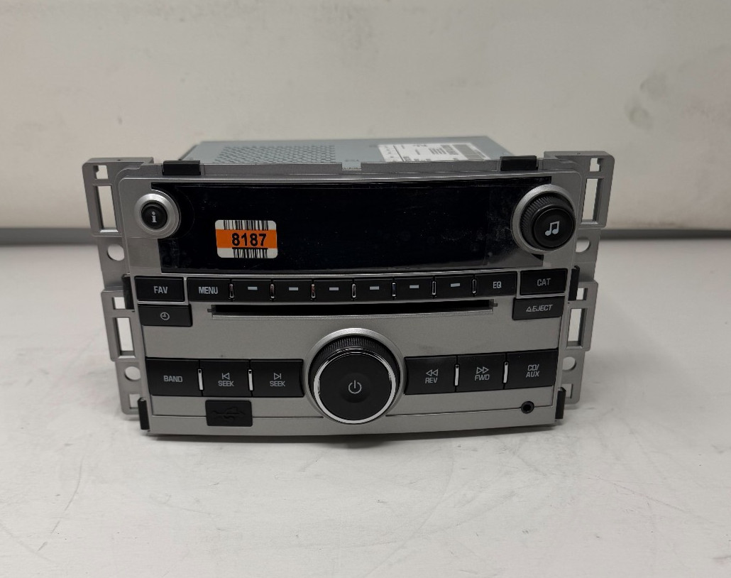 20758187 NEW OEM GM CHEVROLET PONTIAC AM FM CD RADIO W/ FREE SHIPPING
