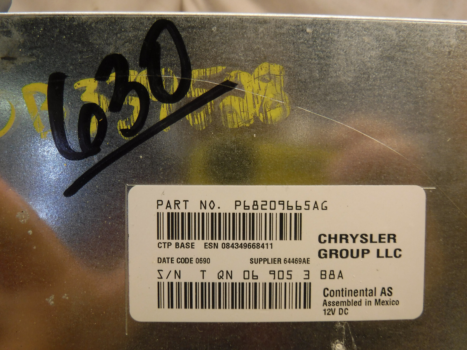 13 14 Dodge Journey Radio Cd MP3 Sirius RHB P68209665AG Bulk 630