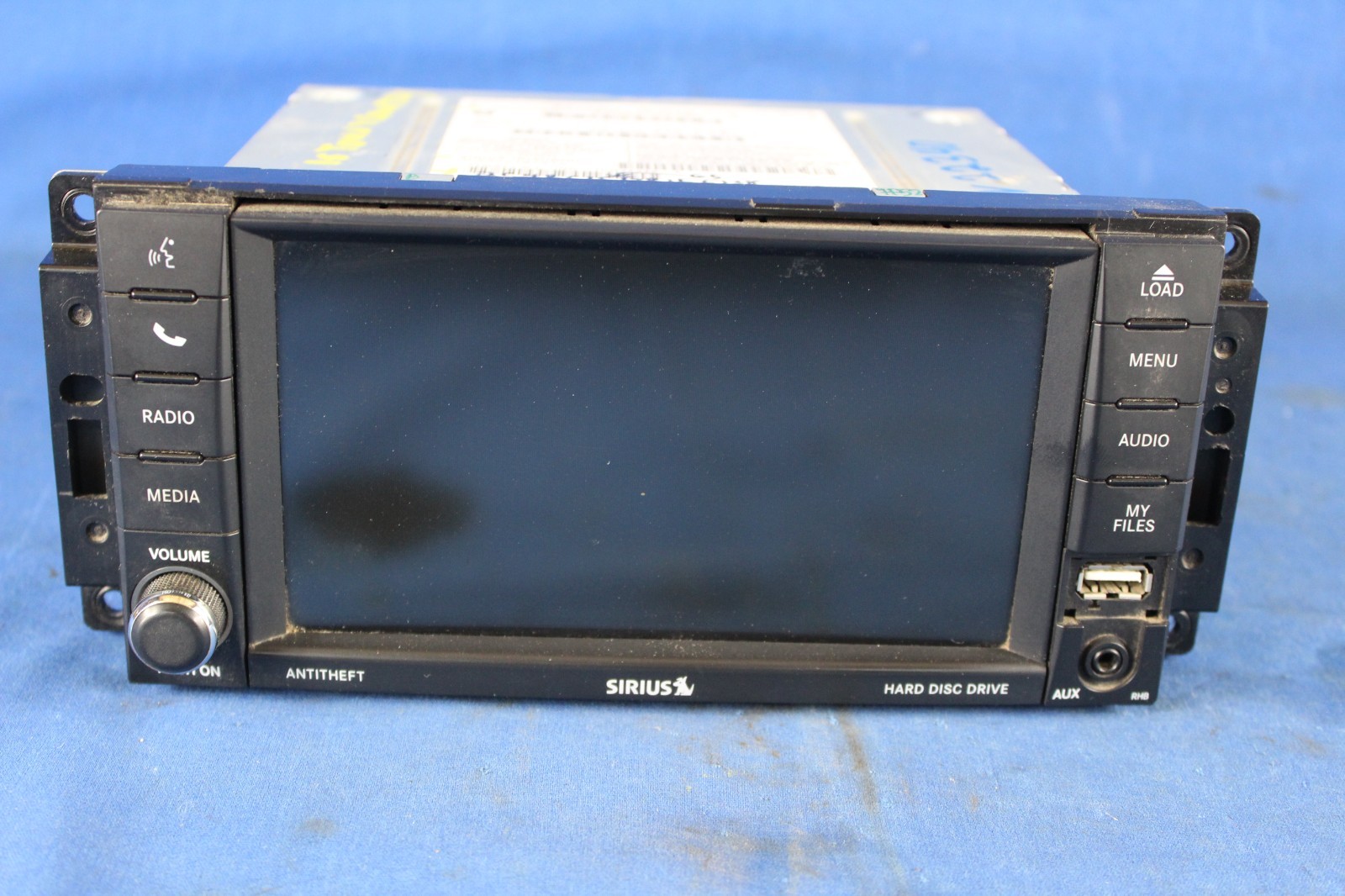 2016 Chrysler Town & Country Radio head Unit- Model# – ID: RHB