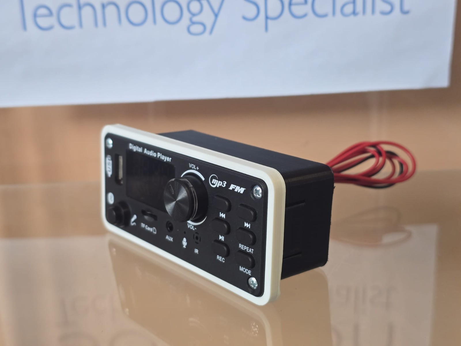 Fiat 500 Era F L R 126 Car Stereo FM Radio Bluetooth USB Handsfree 70W