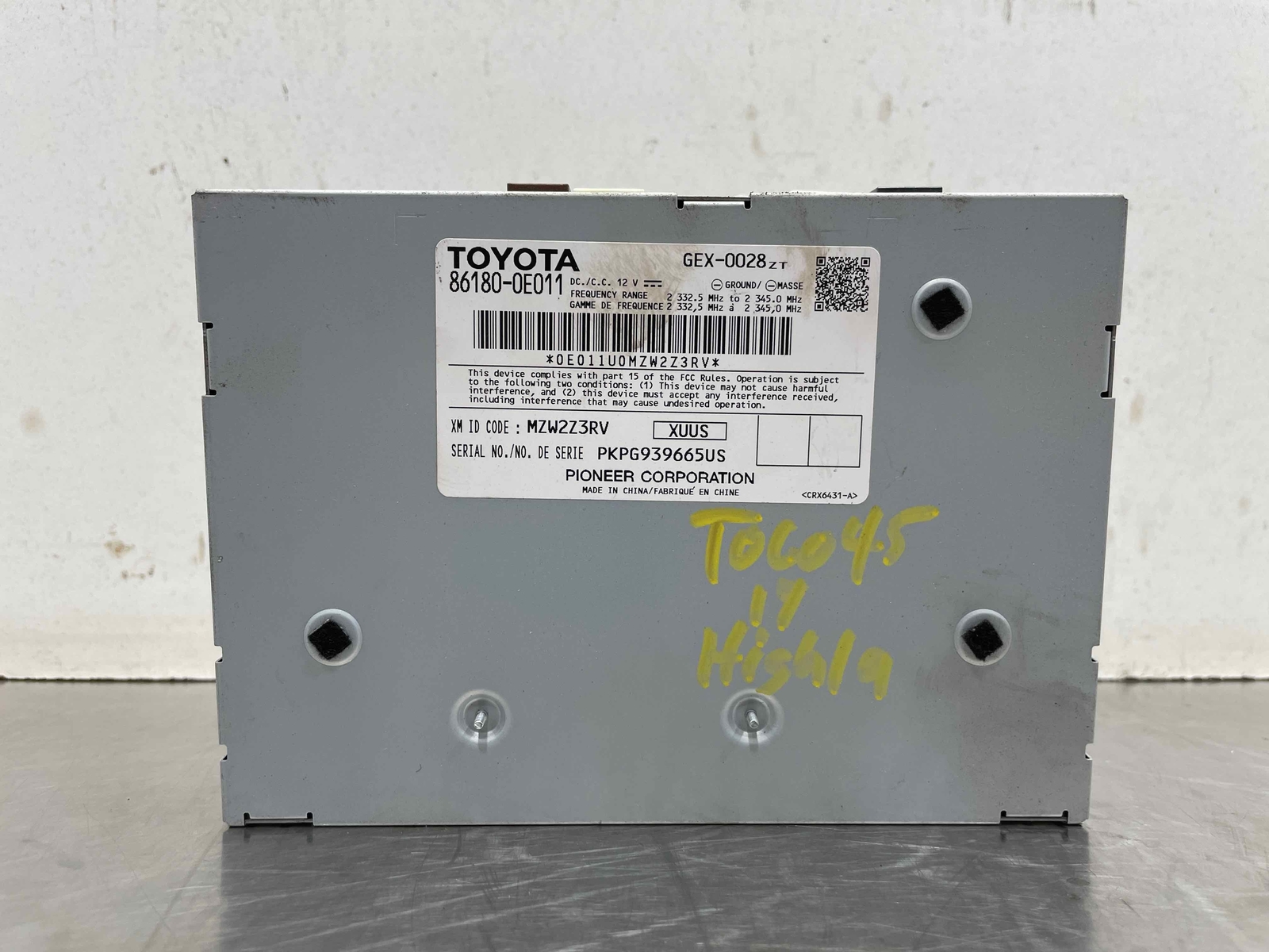 2017 Toyota Highlander OEM Satellite Radio Receiver Module 86180-0E011 2014-2019