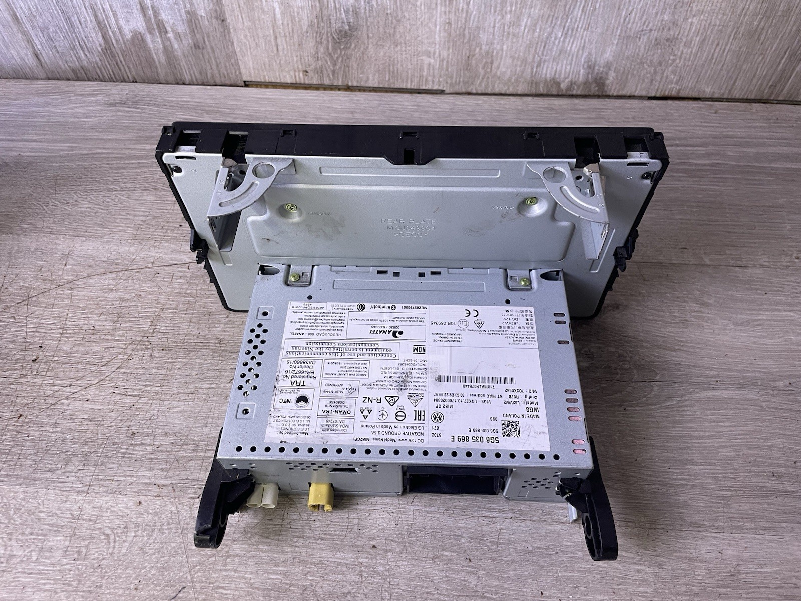 2019-21 VOLKSWAGEN JETTA RADIO HEAD UNIT OEM PART # 5G6.035.869.E