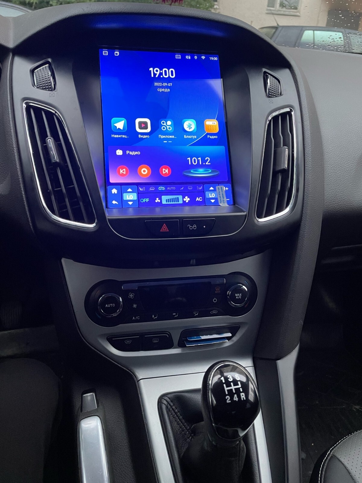 2 DIN 9.7″ RADIO FOR FORD FOCUS MK3 11/17 GPS BLUETOOTH WI-FI USB