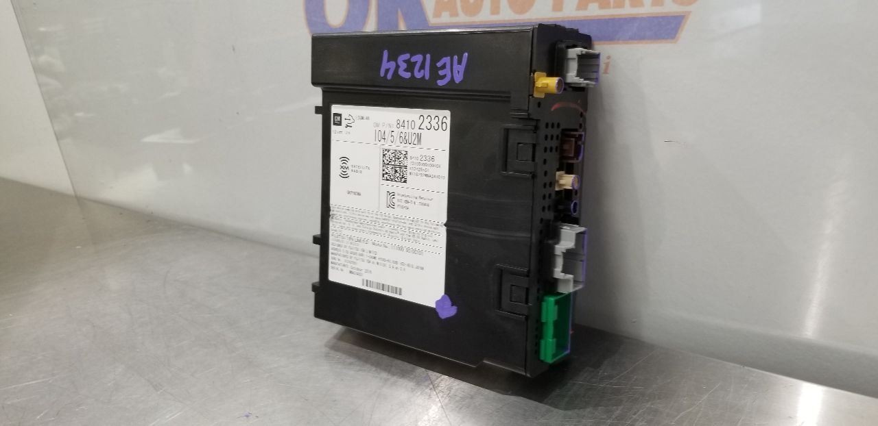 17 GMC SIERRA 1500 RADIO AUDIO RECEIVER 84102336