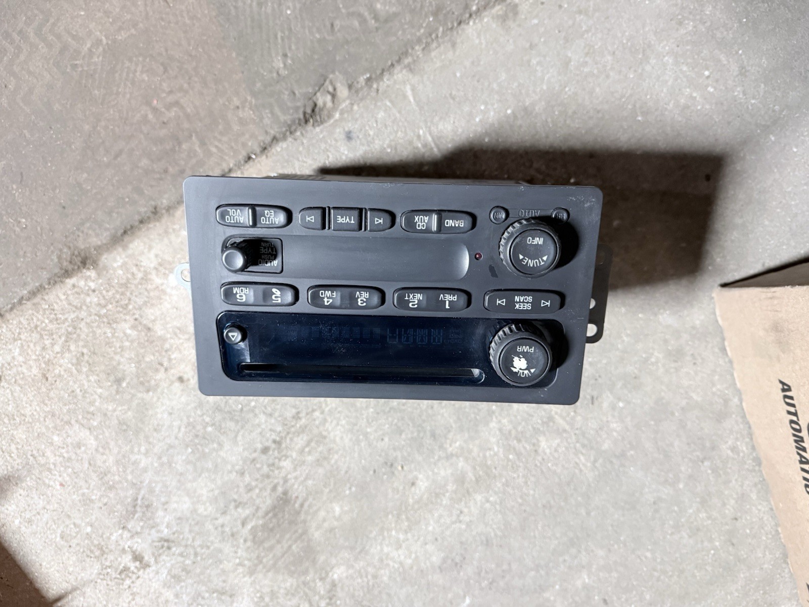 03 04 05 06 Chevy GMC Silverado Sierra Trailblazer 15104155 Radio Stereo CD
