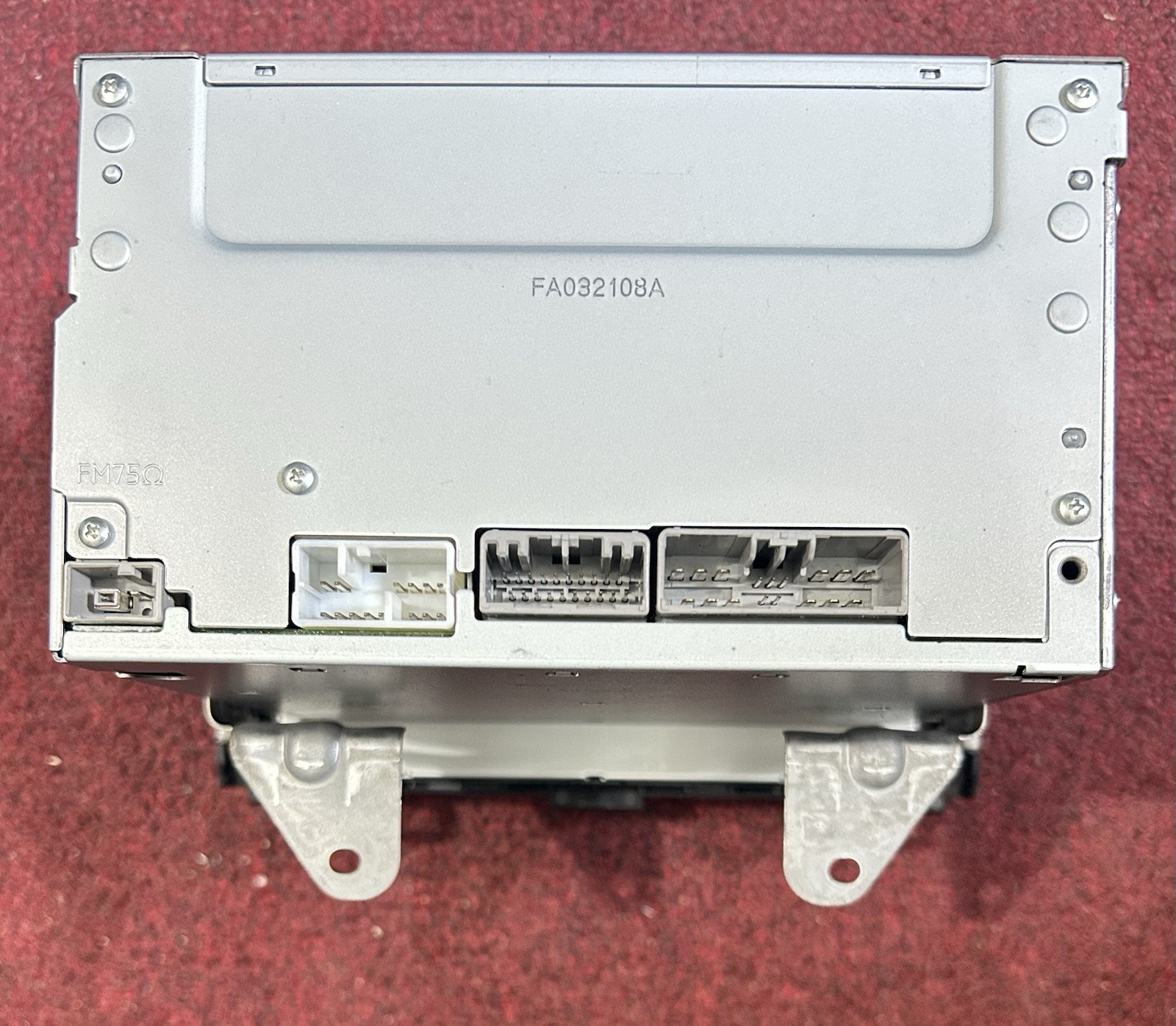 2010-2011 HONDA CR-V AM FM CD PLAYER RADIO RECEIVER OEM 39100-SWA-A111-M1