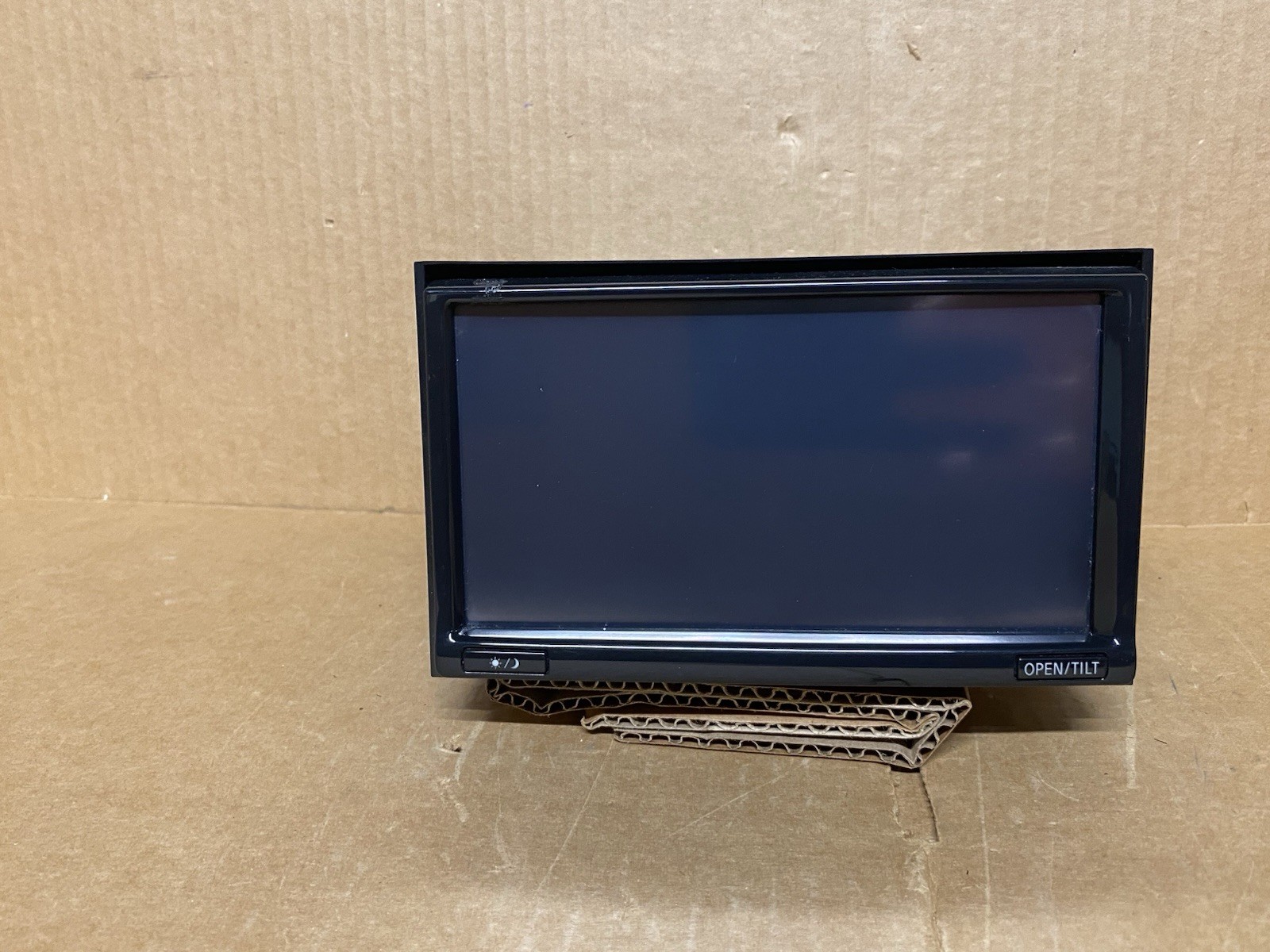 11-12 Nissan Leaf Touch Screen Navigation Radio Receiver Tested
