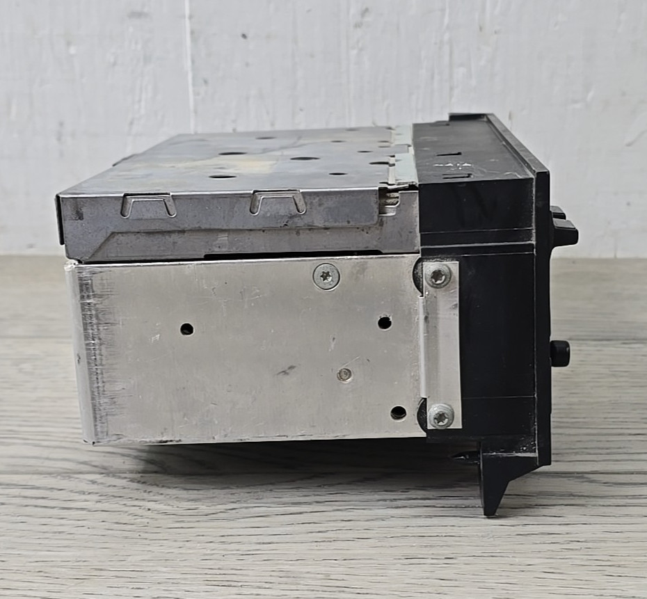 Chrysler Dodge Dolby Infinity Am/Fm Cassette Factory OEM Radio 4469320 *READ*