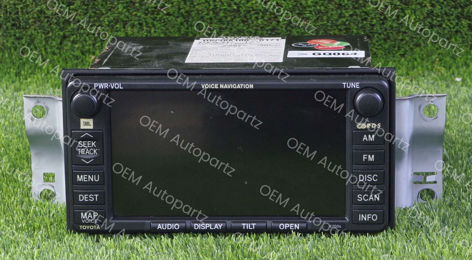TOYOTA SIENNA 2004-2007 TUNDRA NAVIGATION RADIO DISPLAY 86120-0C160 E7006 Oem