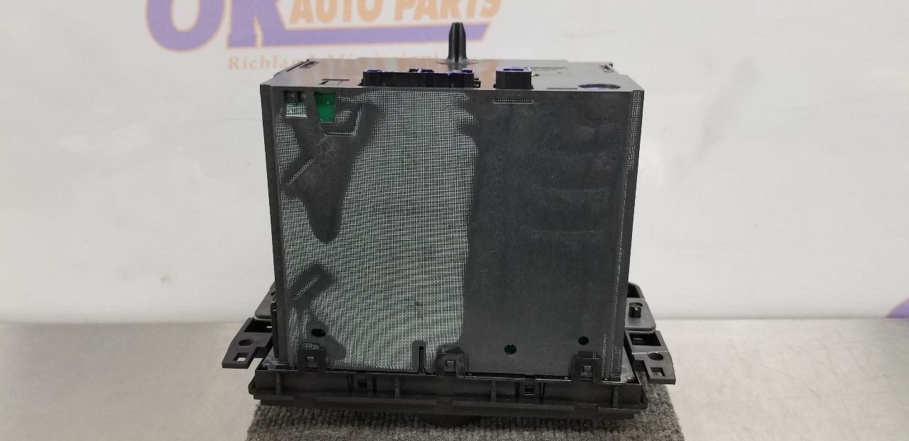 14 GMC YUKON XL SLT 4X4 5.3L RADIO AUDIO AM FM STEREO CD MP3 USB 20934593 OEM