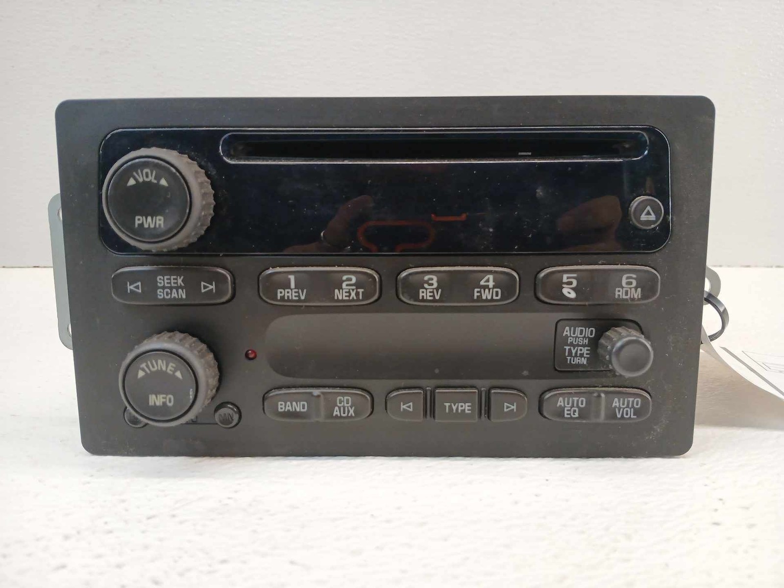 05 06 07 08 09 Trailblazer Radio AM-FM-Single CD Opt UB0 *May Need Programming*