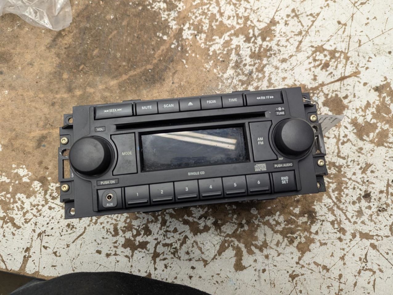 Audio Equipment Radio Receiver Radio AM-FM CD Player Fits 05-07 DAKOTA 796891