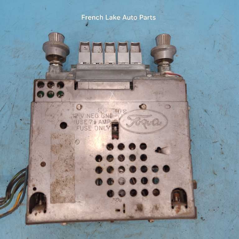 UNTESTED AM Radio “C4MA-18805” Fits 1964 MERCURY 1239049