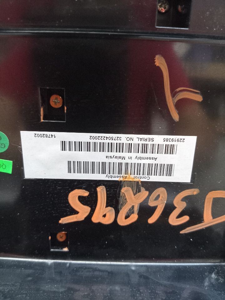 Audio Equipment Radio Control Panel AM-FM-USB-MP3-NAV Fits 13-15 CAMARO 241604