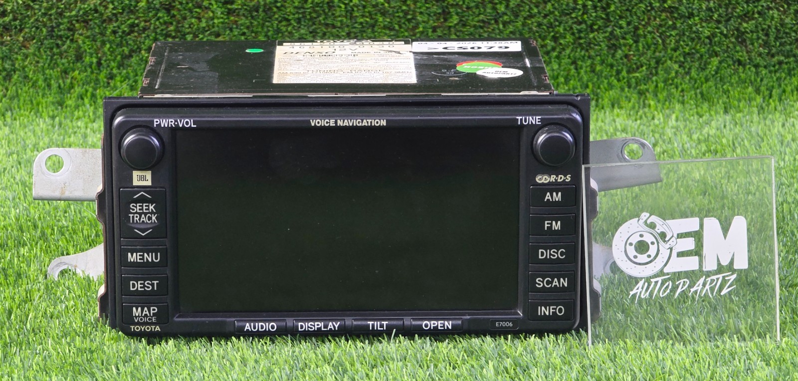 TOYOTA SIENNA 2004-2007 TUNDRA NAVIGATION RADIO DISPLAY 86120-0C160 E7006 Oem