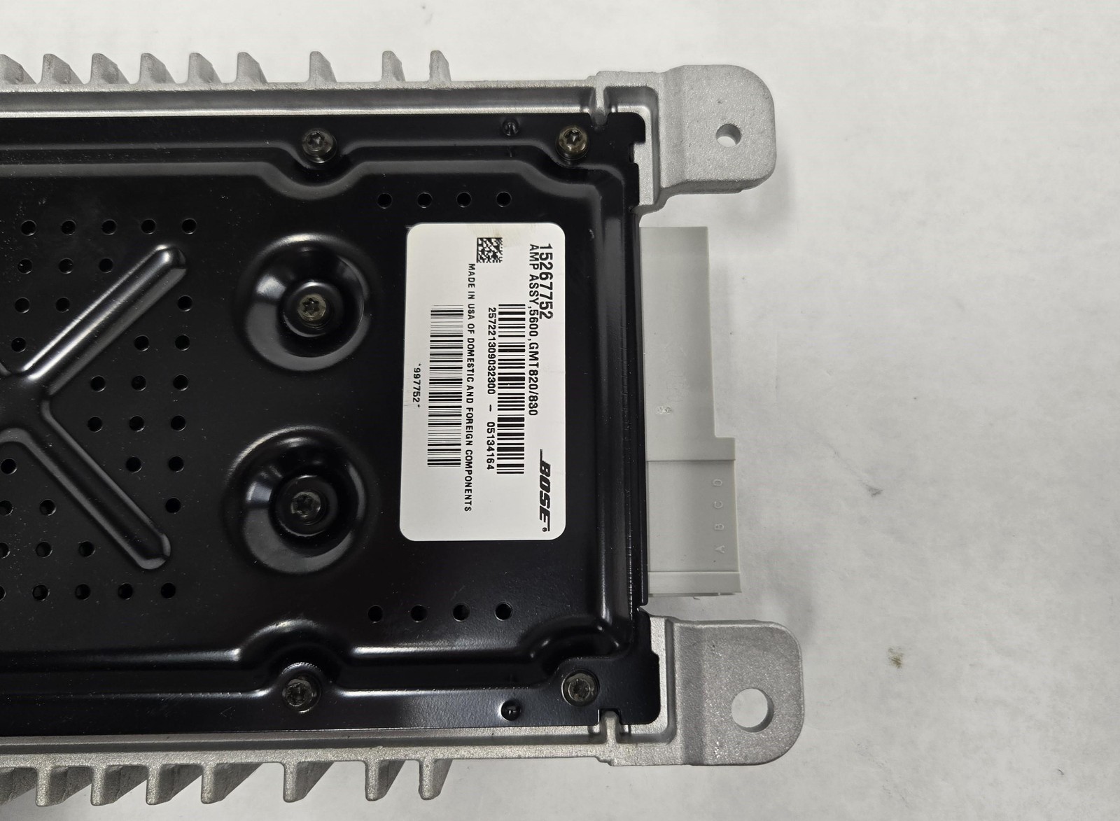 2003-06 GMC Yukon XL K1500 5.3L Radio Audio Stereo Amplifier Amp ID-15267752 OEM