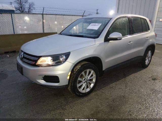 Audio Equipment Radio Receiver AM-FM-CD-MP3 Fits 09-17 TIGUAN 894001