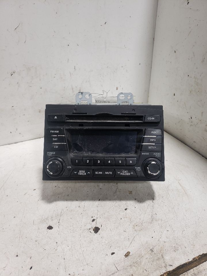 2011-2013 Kia Optima Radio EX Luxury Canada Receiver Stereo Receiver OEM 723084