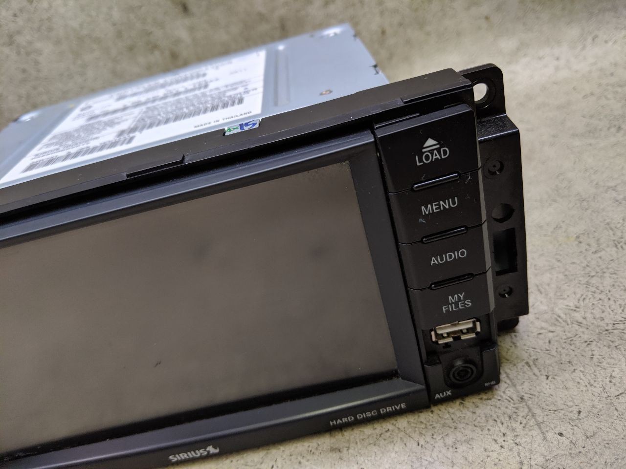 Stereo Radio AM FM CD Navigation RHB 05064829AG Fits 2011 DODGE CARAVAN e10-70