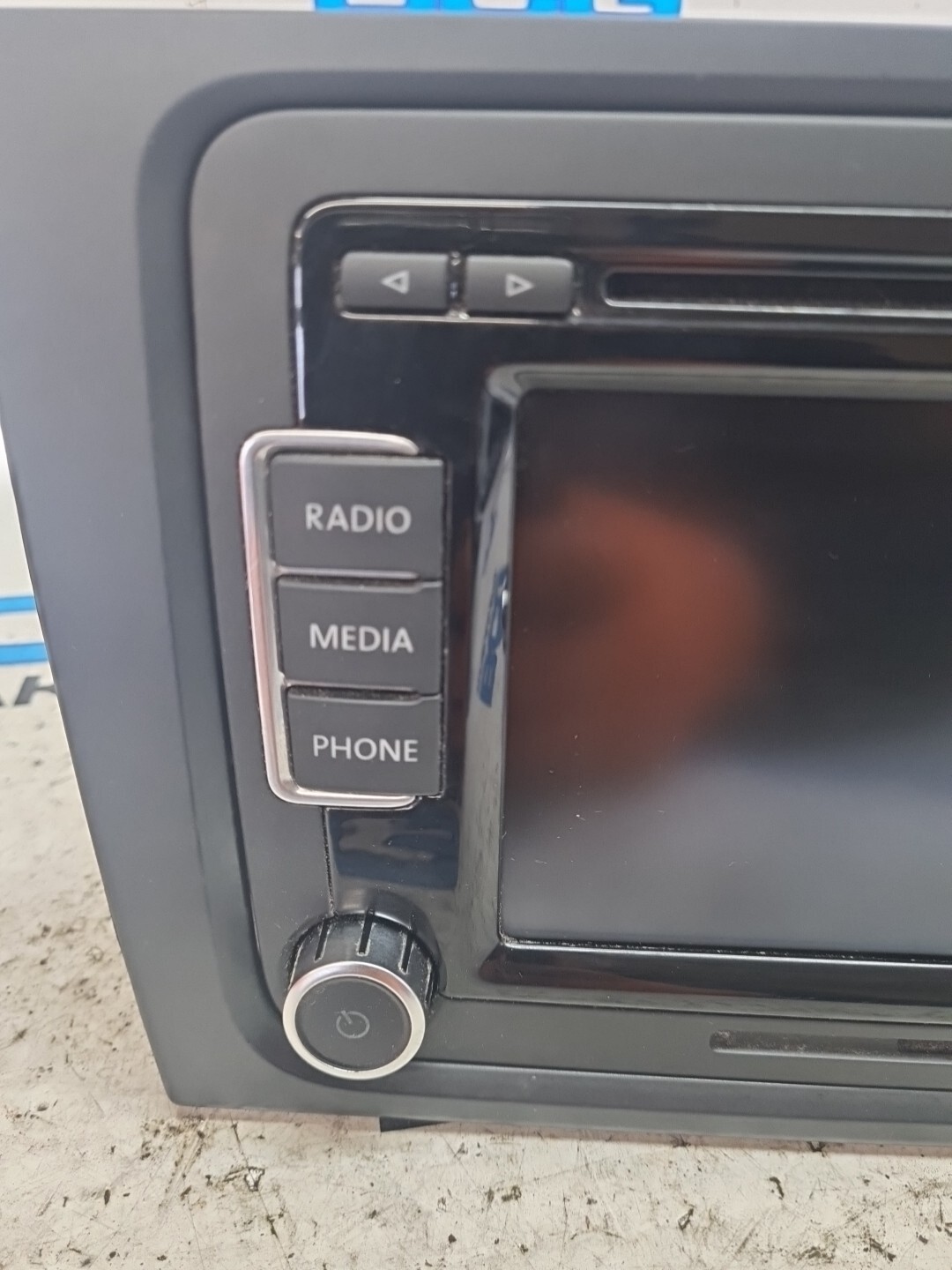 2011 Volkswagen Golf 1.6 Tdi CD Radio Stereo Head Unit 3c8035195g