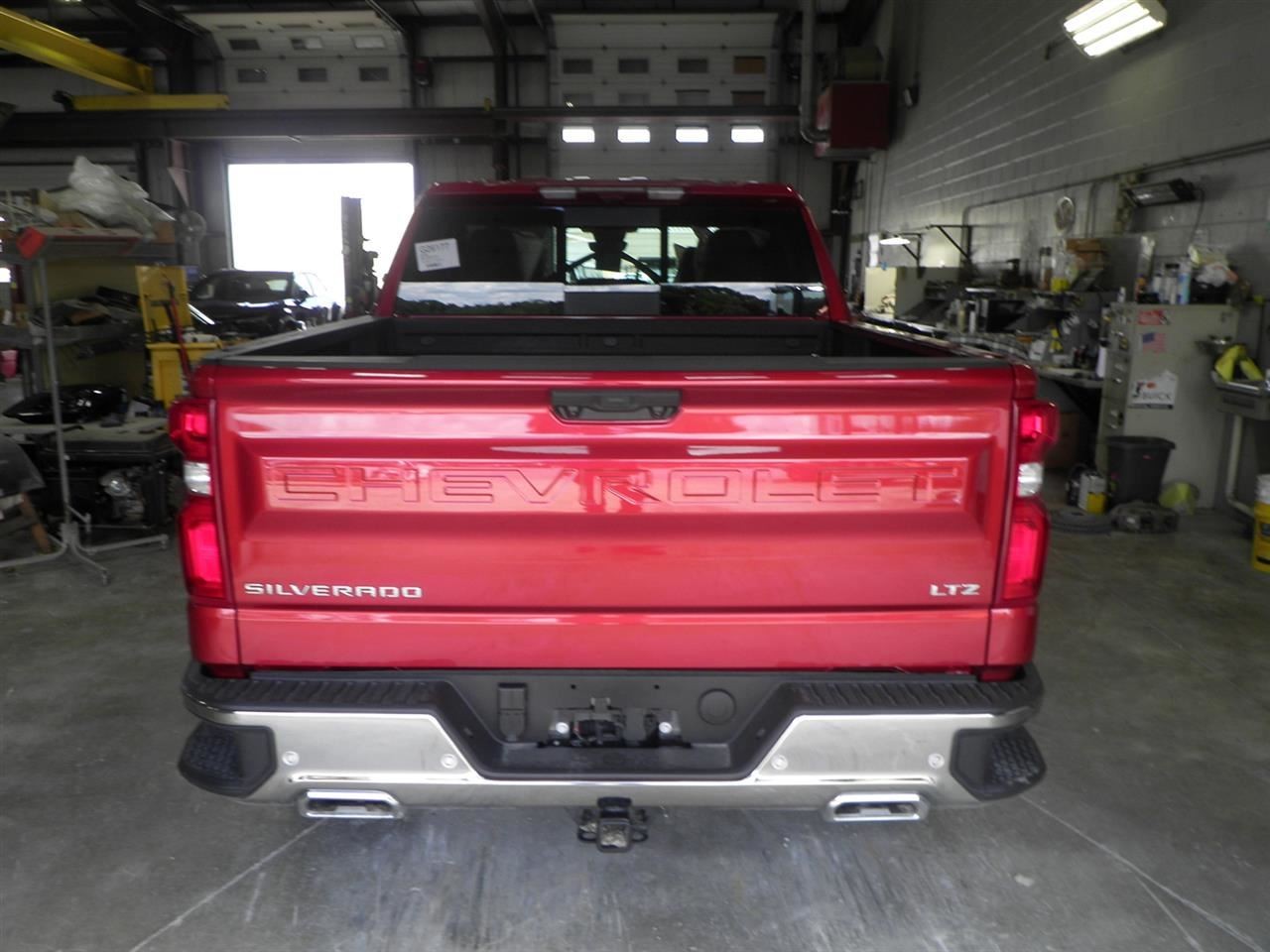 2026 Silverado 1500 LTZ Radio AMP 85717675
