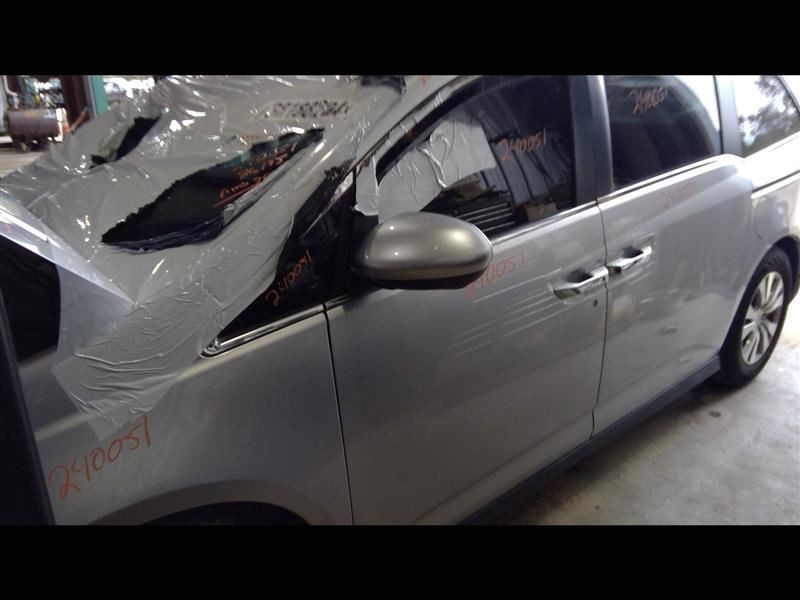 Info-GPS-TV Screen Display Screen Dash Mounted Upper Fits 14-17 ODYSSEY 1010406
