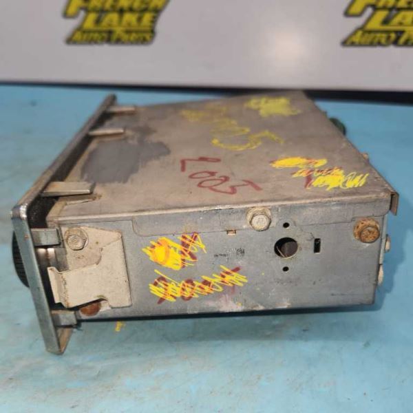 Untested AM RADIO Fits 1972 CRICKET 1141579