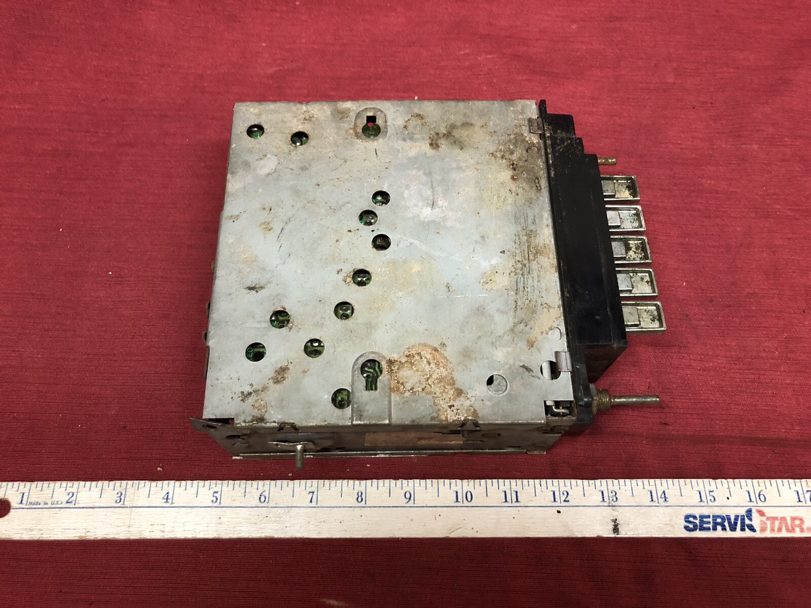 1970s GM AC DELCO GMC CHEVY BOP AM/FM RADIO CORE NOT WORKING PARTS ONLY