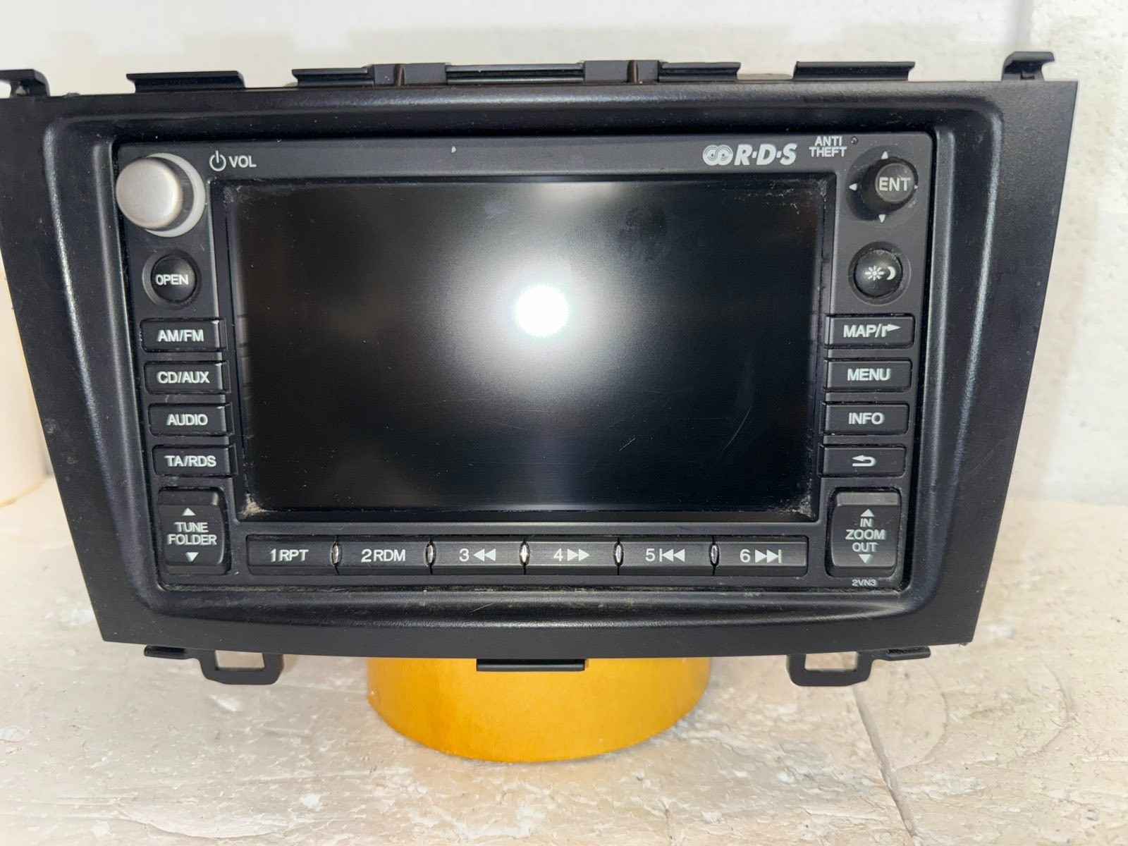 Honda CR-V, 2VN3 car stereo dvd cd radio sat nav,BT, 39540-SWA-E050-m1 with cod