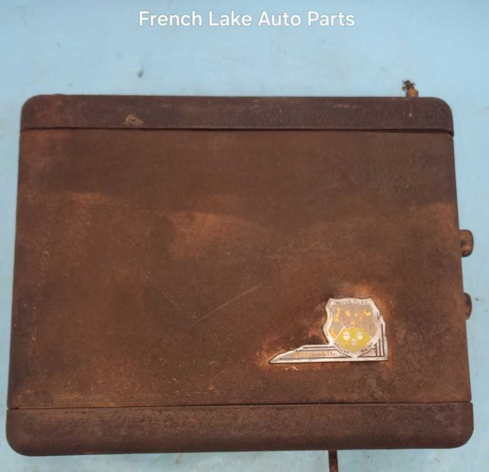 PARTS or REBUILD Radio Model 982008 Fits 1935 OLDSMOBILE 1246157
