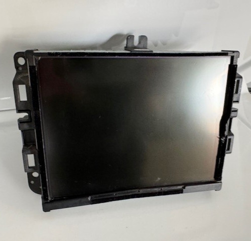 2013 – 2017 DODGE RAM RA4 8.4 UCONNECT NAVIGATION RADIO SCREEN OEM VP4 SCUFFED