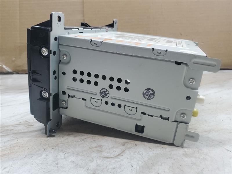 Audio Equipment Radio Receiver Face Plate ID Rhb Fits 11-13 DURANGO 154679