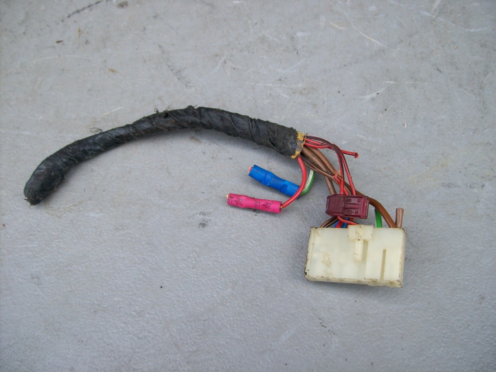 Porsche 911 944 Turbo Blaupunkt SQR 48 Reno SQR48 Radio Wiring Harness Wire Plug