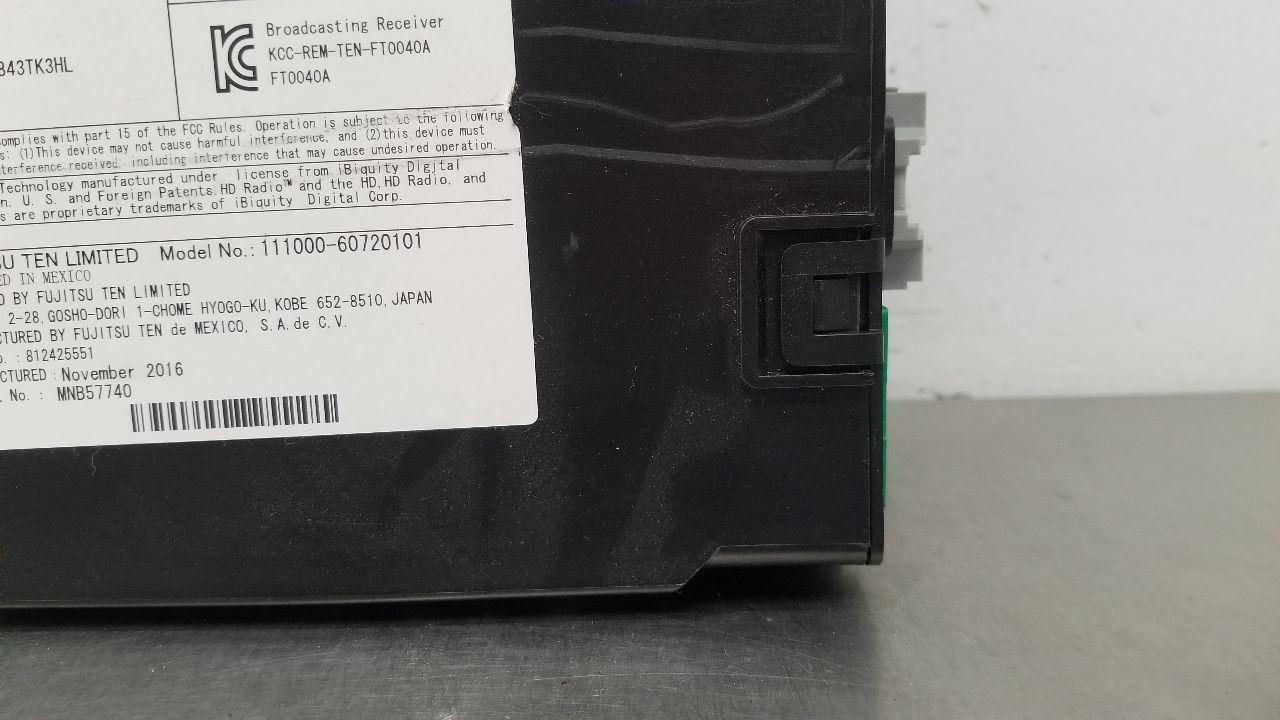 17 GMC SIERRA DENALI 1500 RADIO AUDIO RECEIVER 84222871