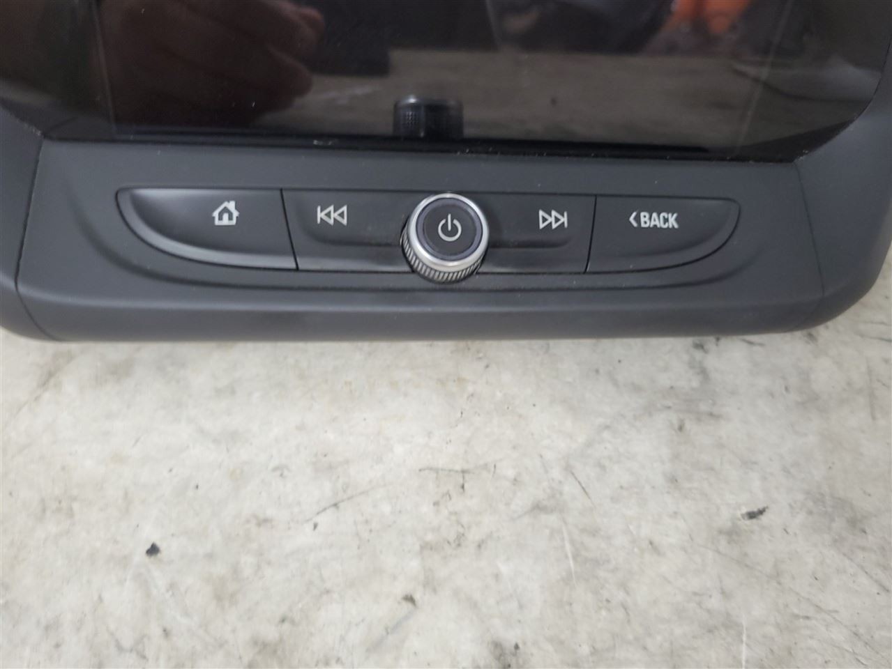 2016 CAMARO SS 8.0 RADIO DISPLAY SCREEN AMBIENT LIGHT STRIP 84015998